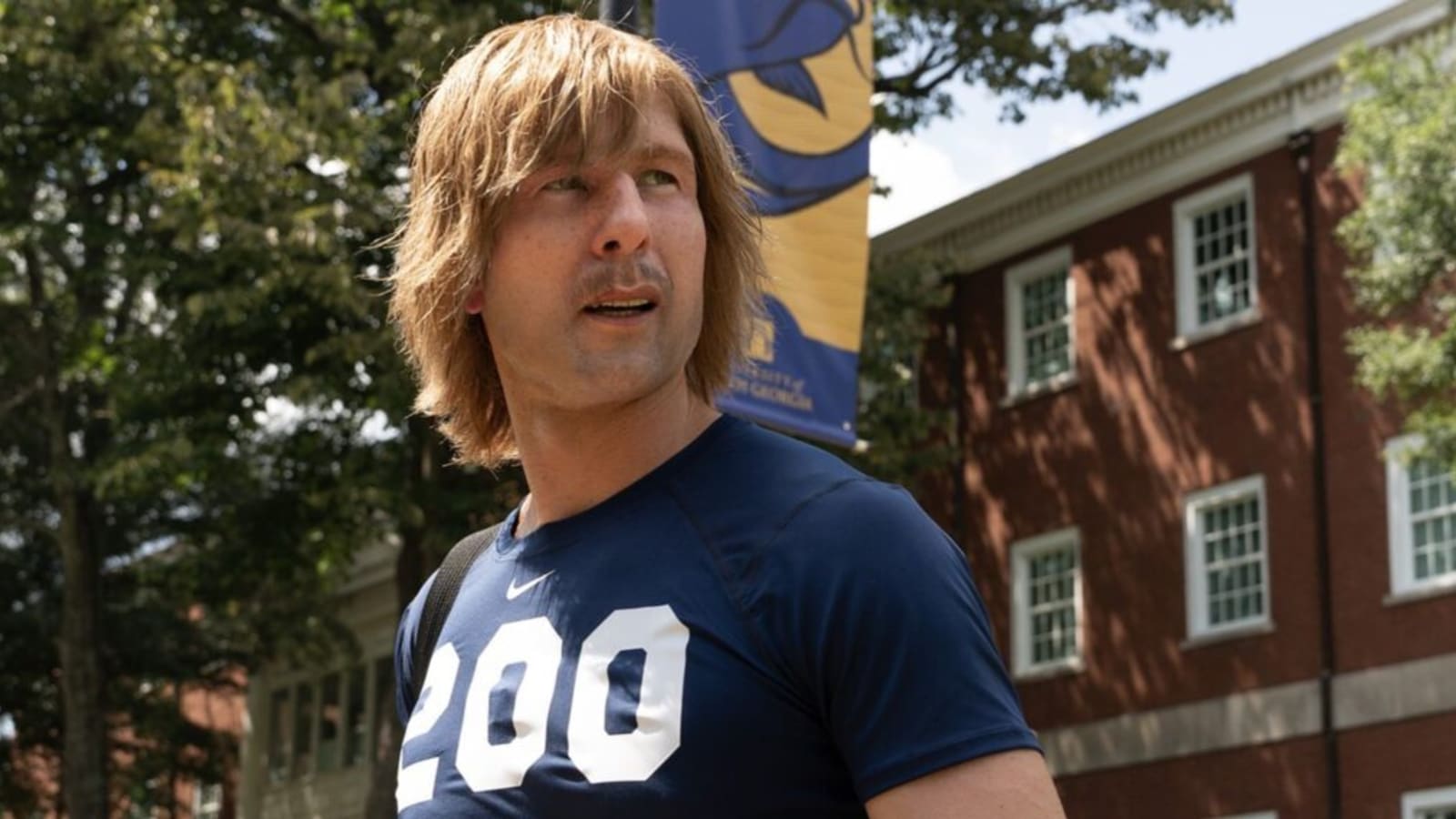 ‘Chad Powers’: Glen Powell Is Unrecognizable as Titular Character for Hulu Comedy (PHOTO)