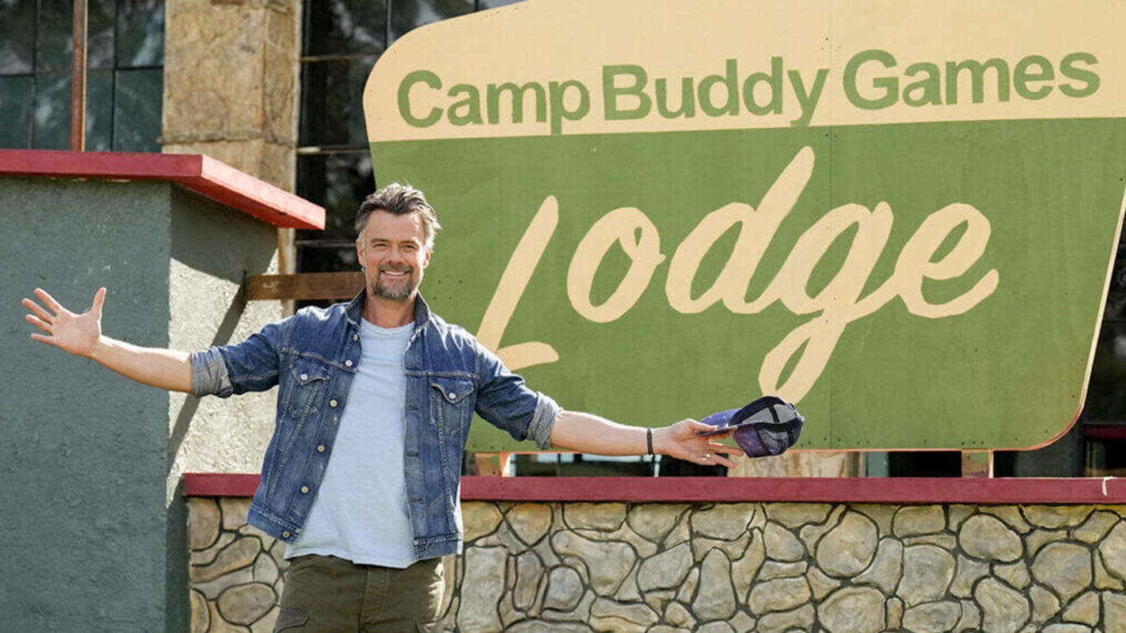 ‘Buddy Games’: Josh Duhamel Talks Getting Muddy & Testing Friendships