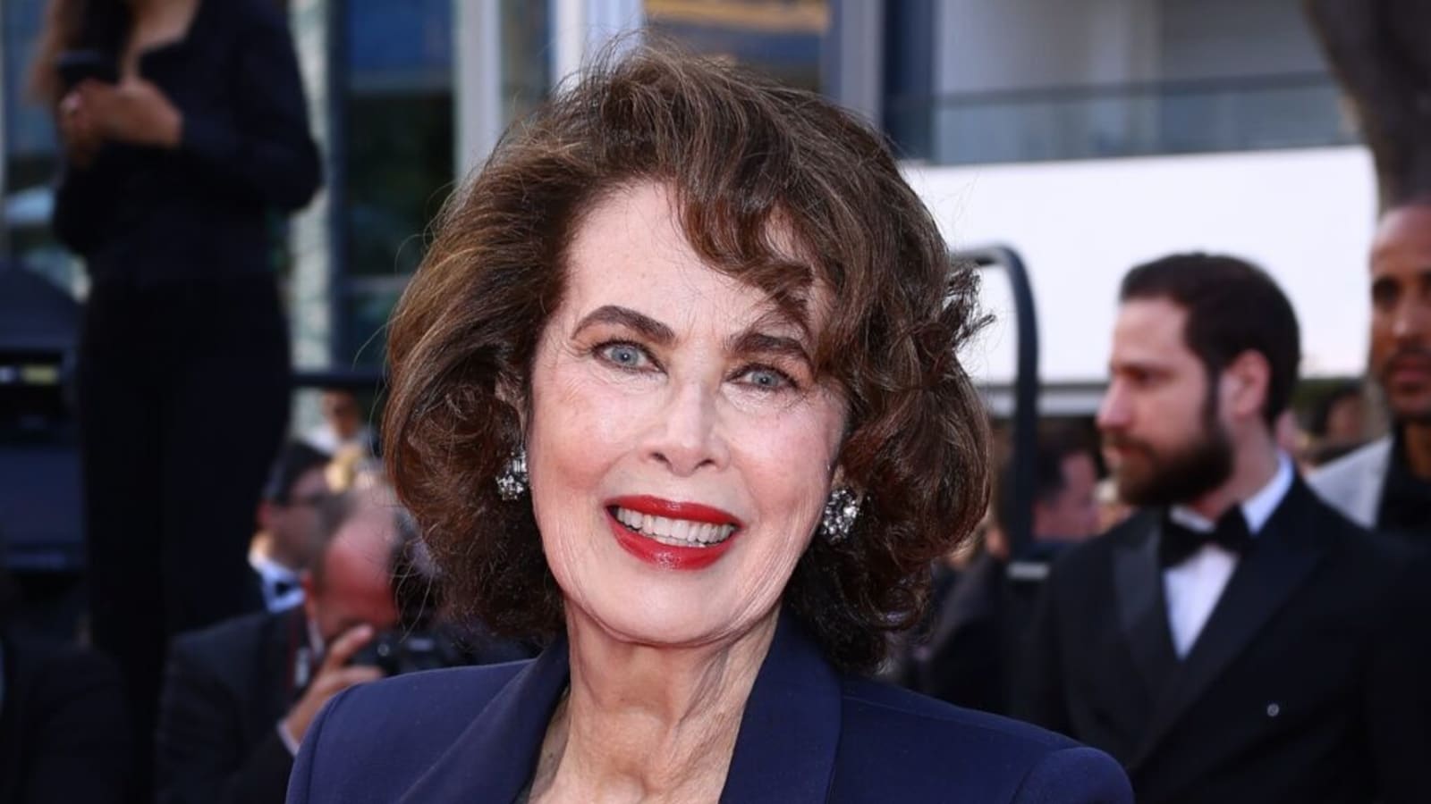 Model & Actress Dayle Haddon Found Dead at Hallmark Star’s Home After Suspected Carbon Monoxide Leak