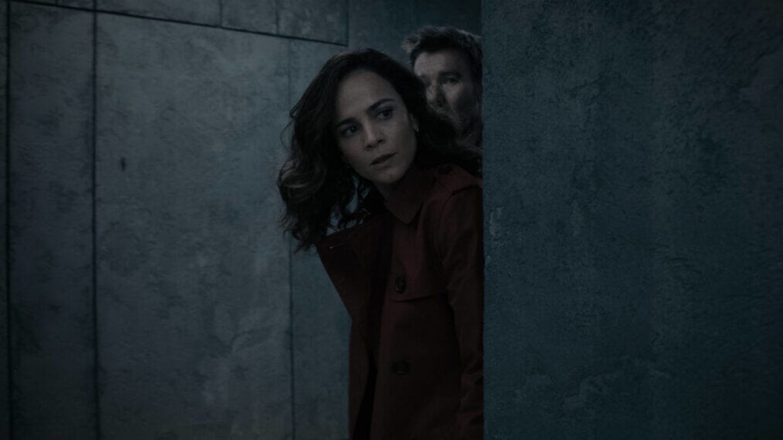‘Dark Matter’: Who Is Amanda? Alice Braga Explains Jason’s Psychologist Love Interest