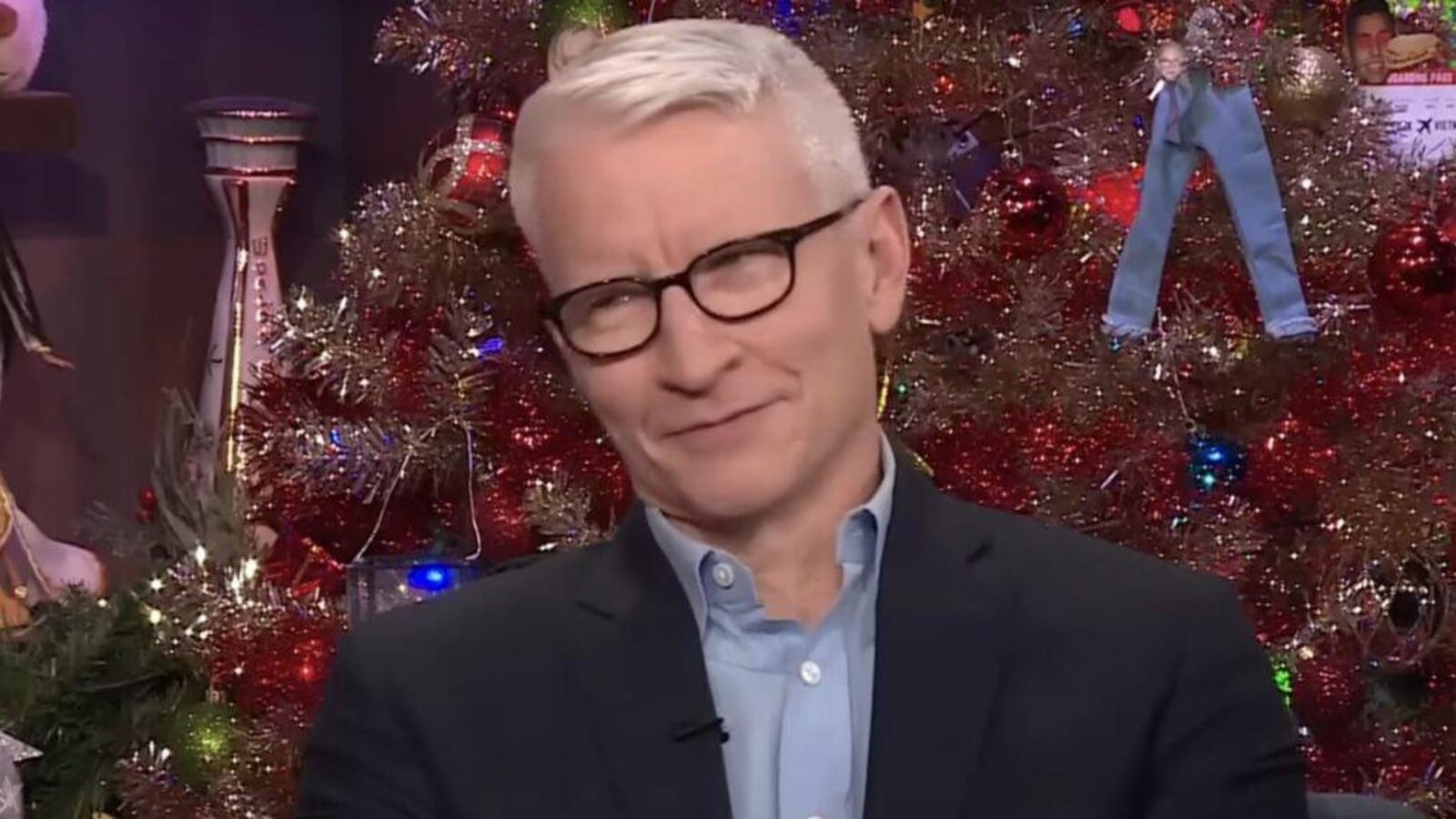 See Anderson Cooper’s Shocked Reaction After Gayle King Asks About His Sex Life