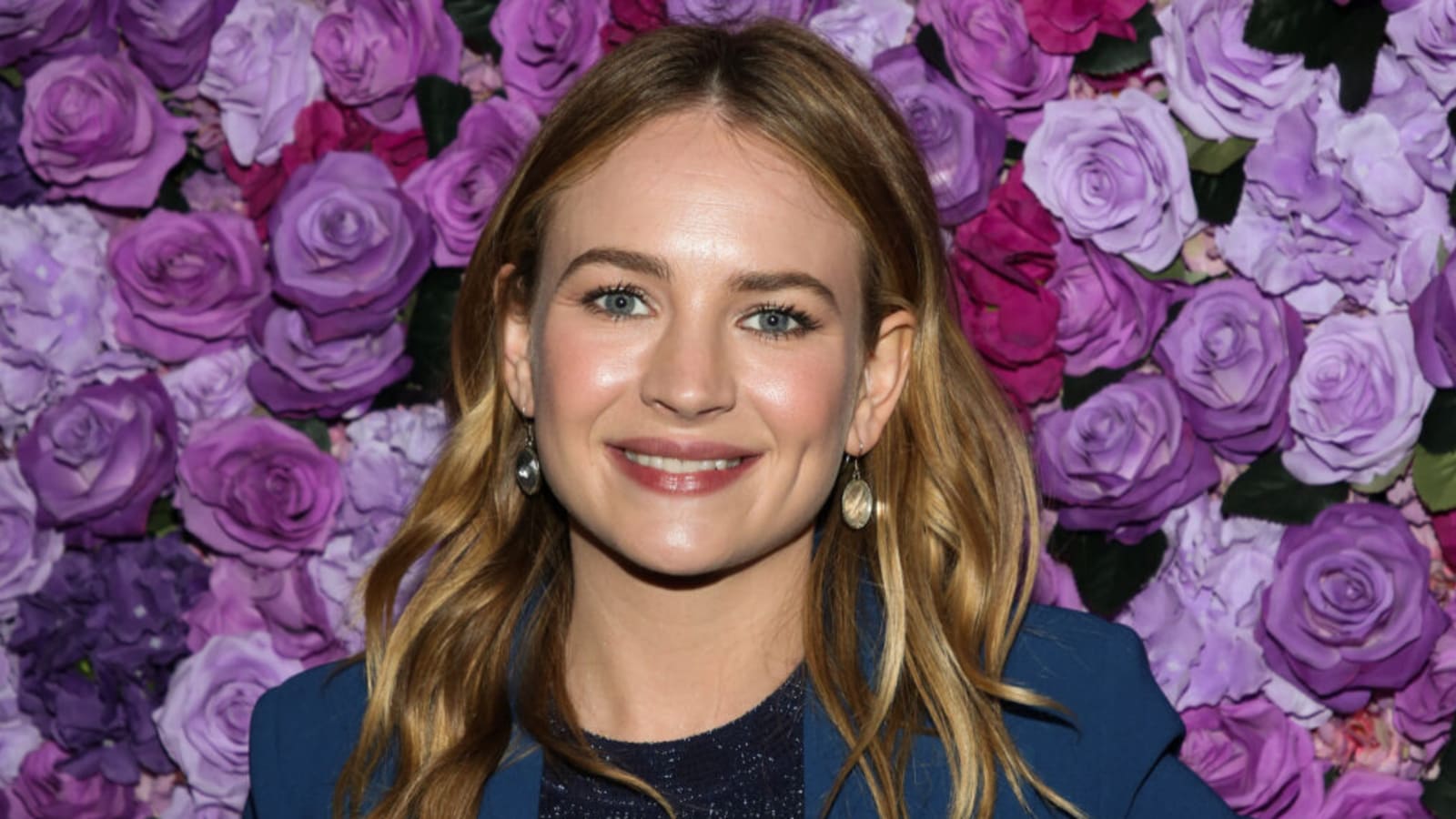 Britt Robertson Set to Bring Her ‘Feds’ Character to ‘The Rookie’