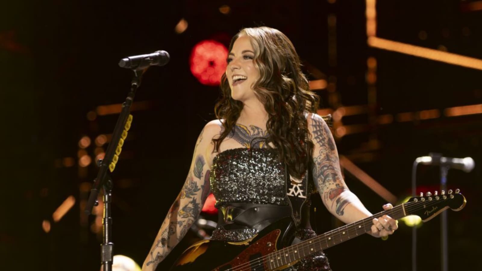 Ashley McBryde on Hosting ‘CMA Fest’ Alongside Jelly Roll & Duet With Gretchen Wilson