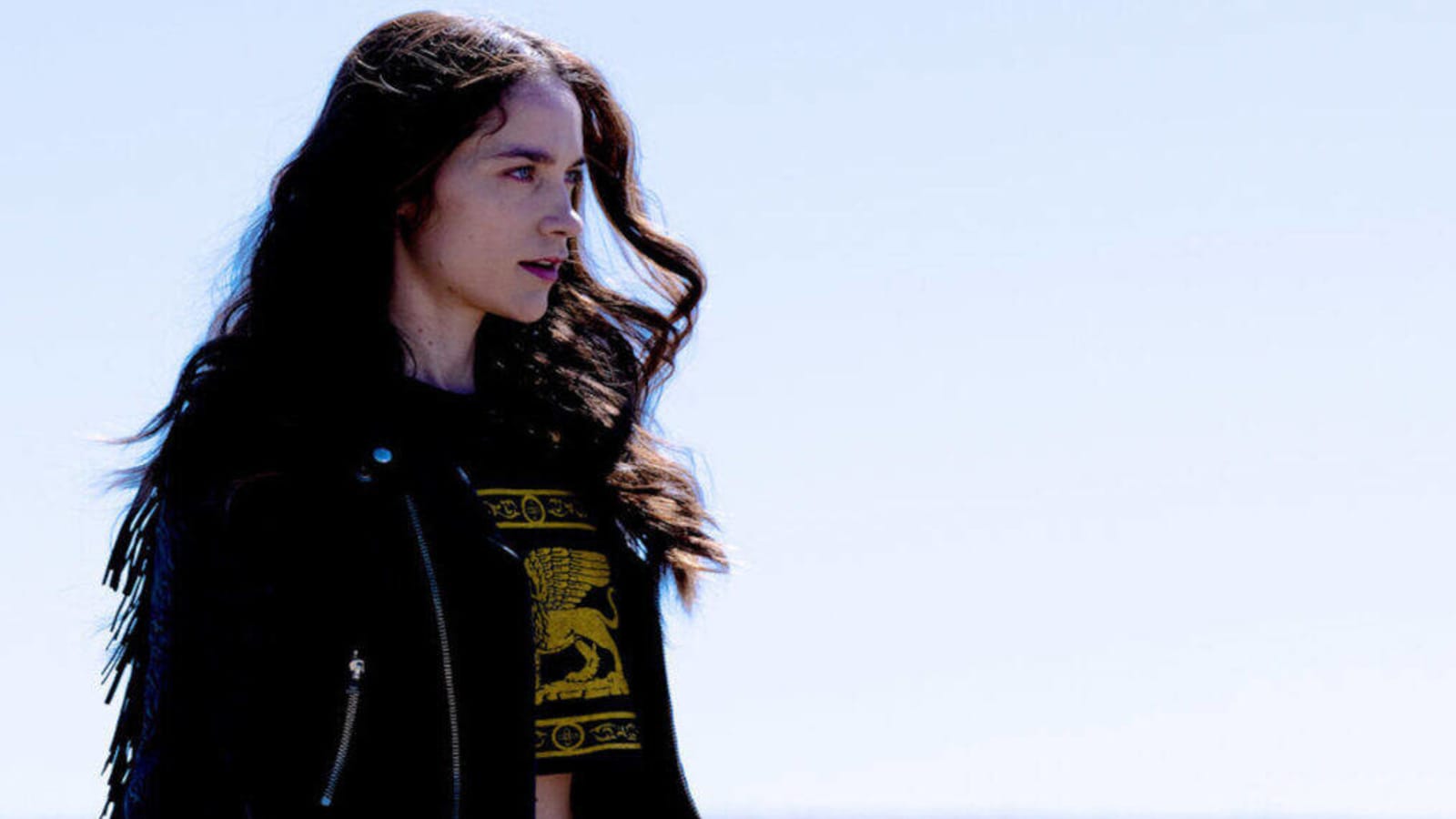 ‘Wynonna Earp’ Is Returning! Who’s Back in the Special & Where Will It Stream?