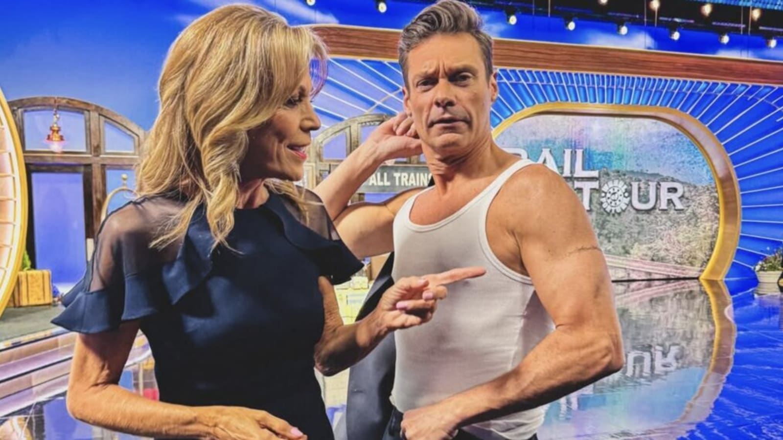 ‘Wheel of Fortune’: Ryan Seacrest Strips Down & Flaunts His Muscles – Fans React