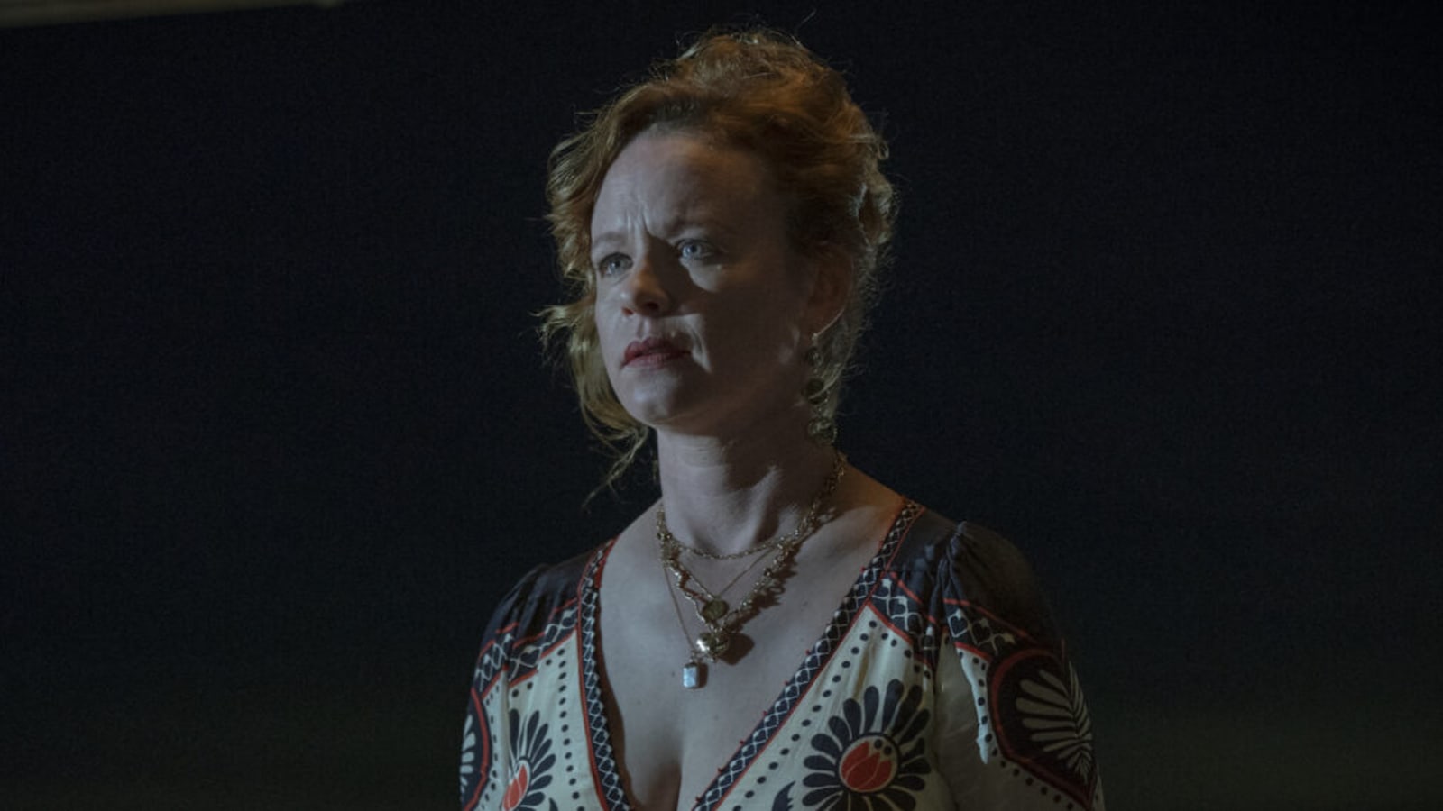 ‘Mayfair Witches’: Thora Birch on Adapting Gifford’s Tragedy & Returning to Witchy Stories After ‘Hocus Pocus’