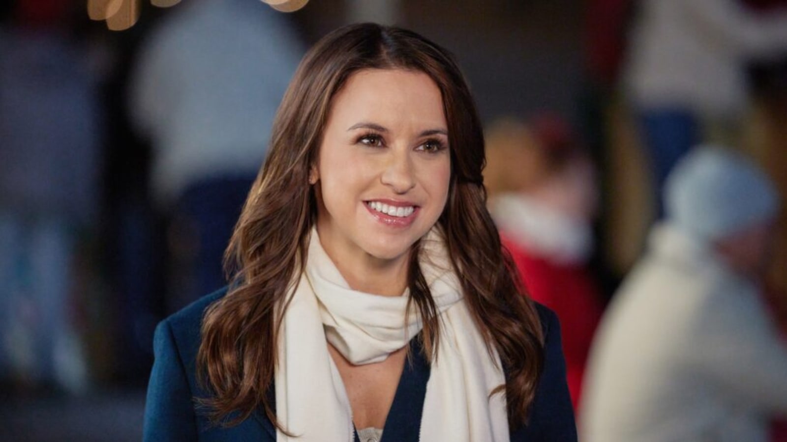 Hallmark’s ‘Fall Into Love’ Schedule: Lacey Chabert’s New Movie & More Romances