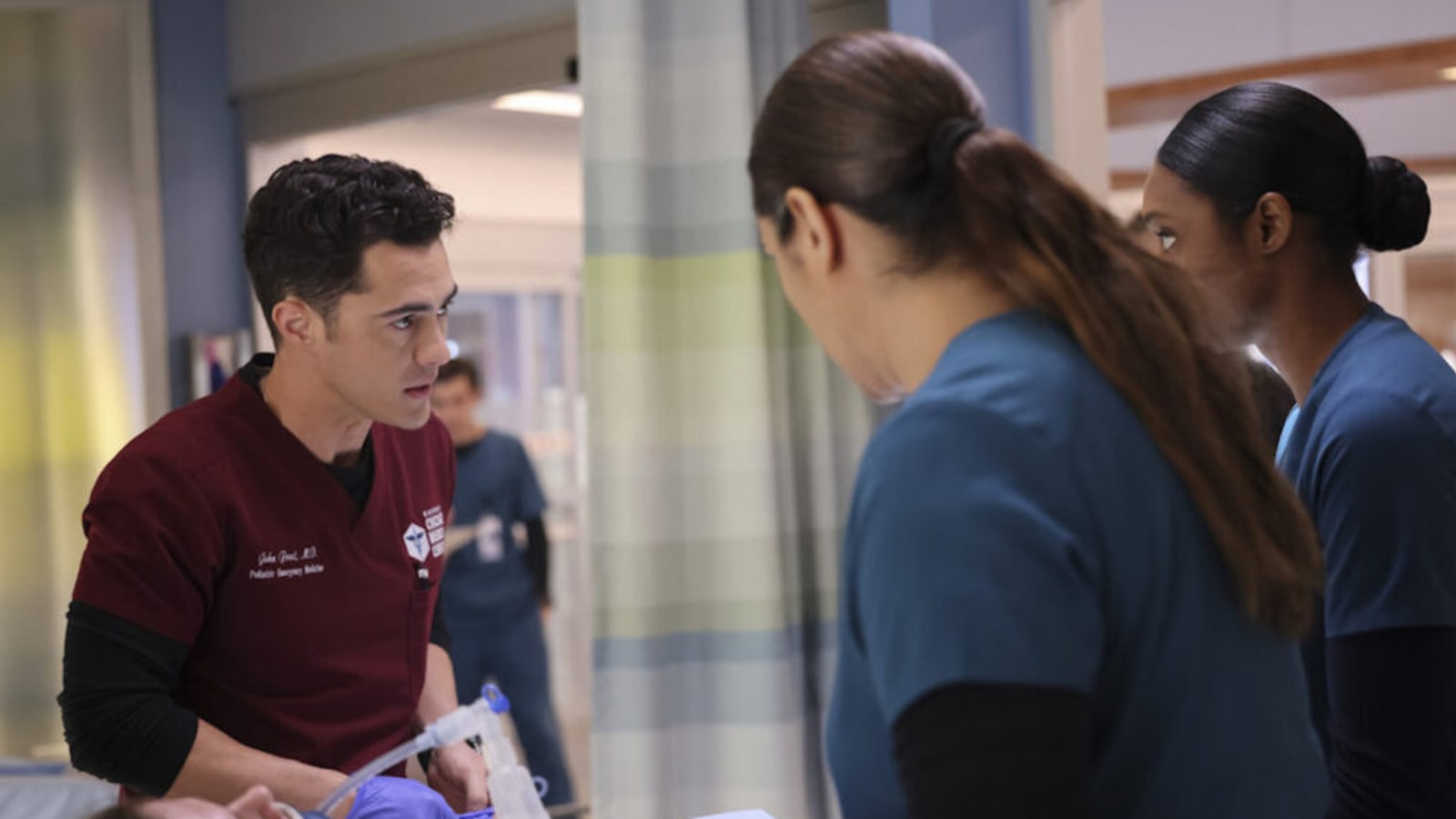 ‘Chicago Med’: Darren Barnet Says Frost Is Seeing Ripley’s Darker Side