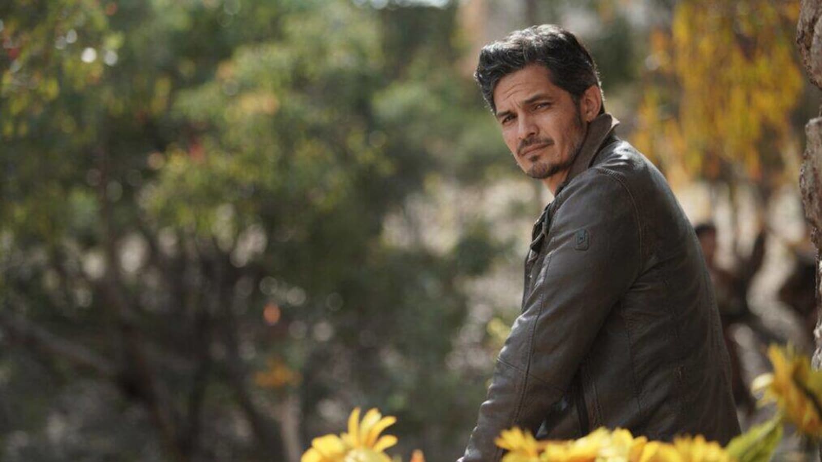 Nicholas Gonzalez Compares ‘The Good Doctor’ & ‘La Brea’ Deaths