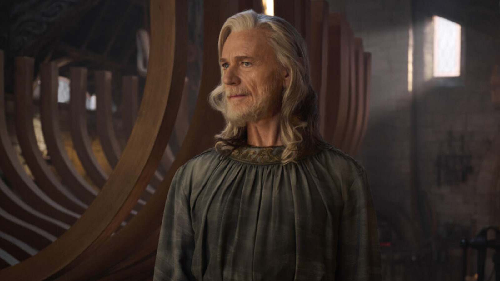 ‘The Lord of the Rings: The Rings of Power’ Reveals First Look at Ben Daniels as Ancient Elf Círdan