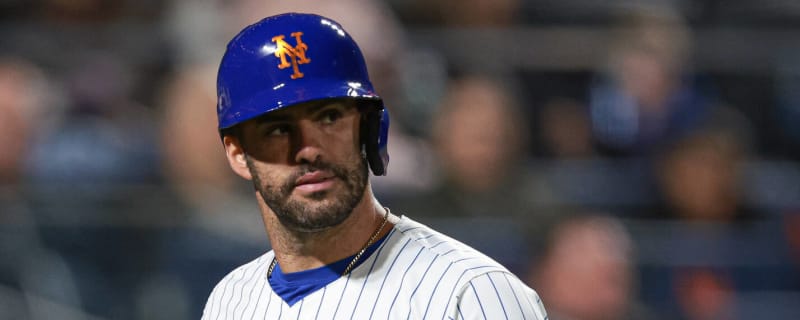 Mets' J.D. Martinez gives graphic description after accidentally fracturing Cardinals' catcher's arm