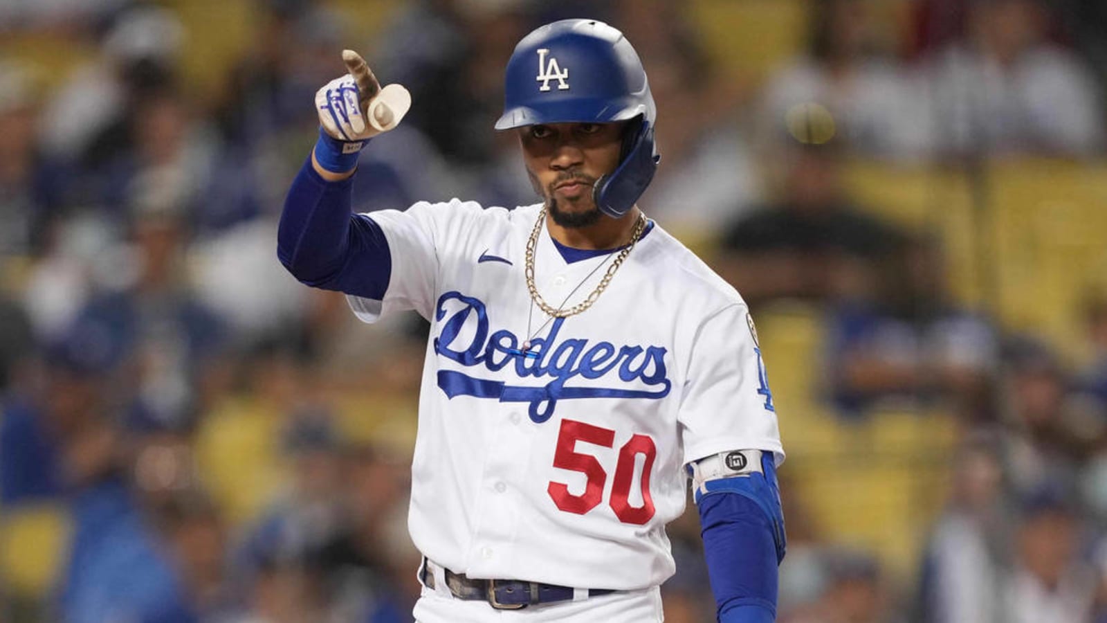 Mookie Betts, Dodgers top 2021 MLB jersey sales