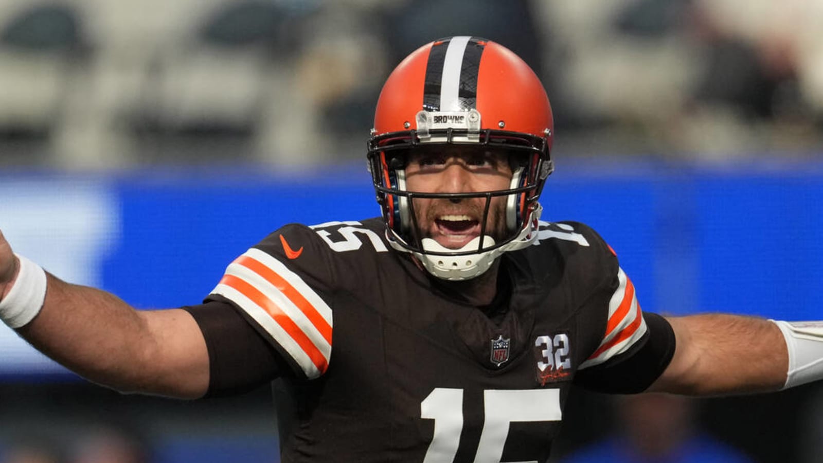 Watch Browns' Flacco throws first TD of season Yardbarker