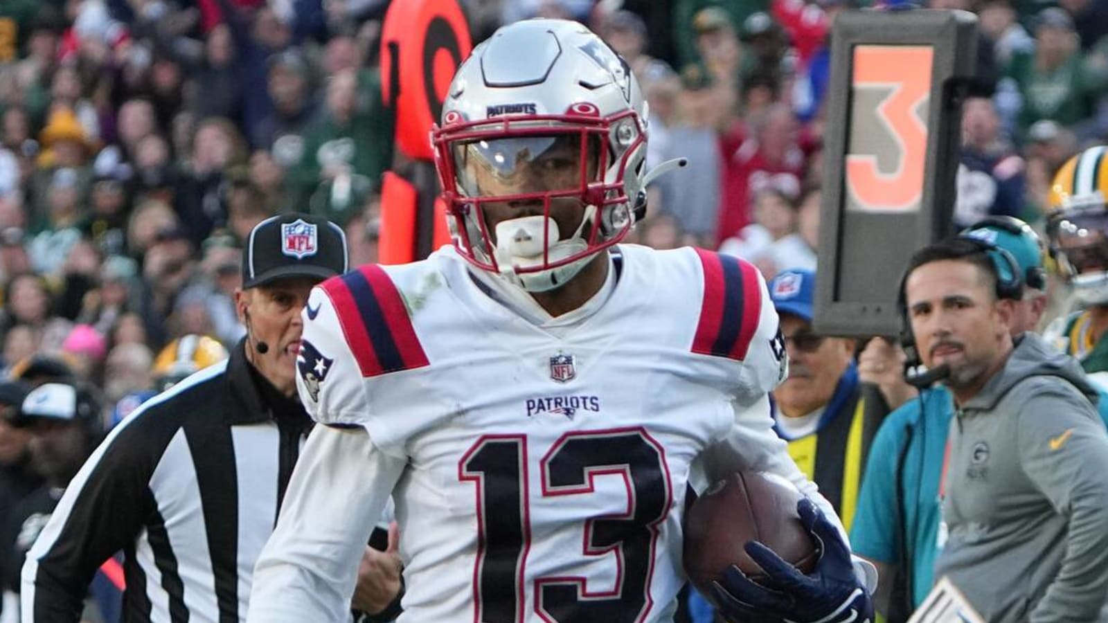 Patriots rookie CB Jack Jones calls out Aaron Rodgers after pick-six