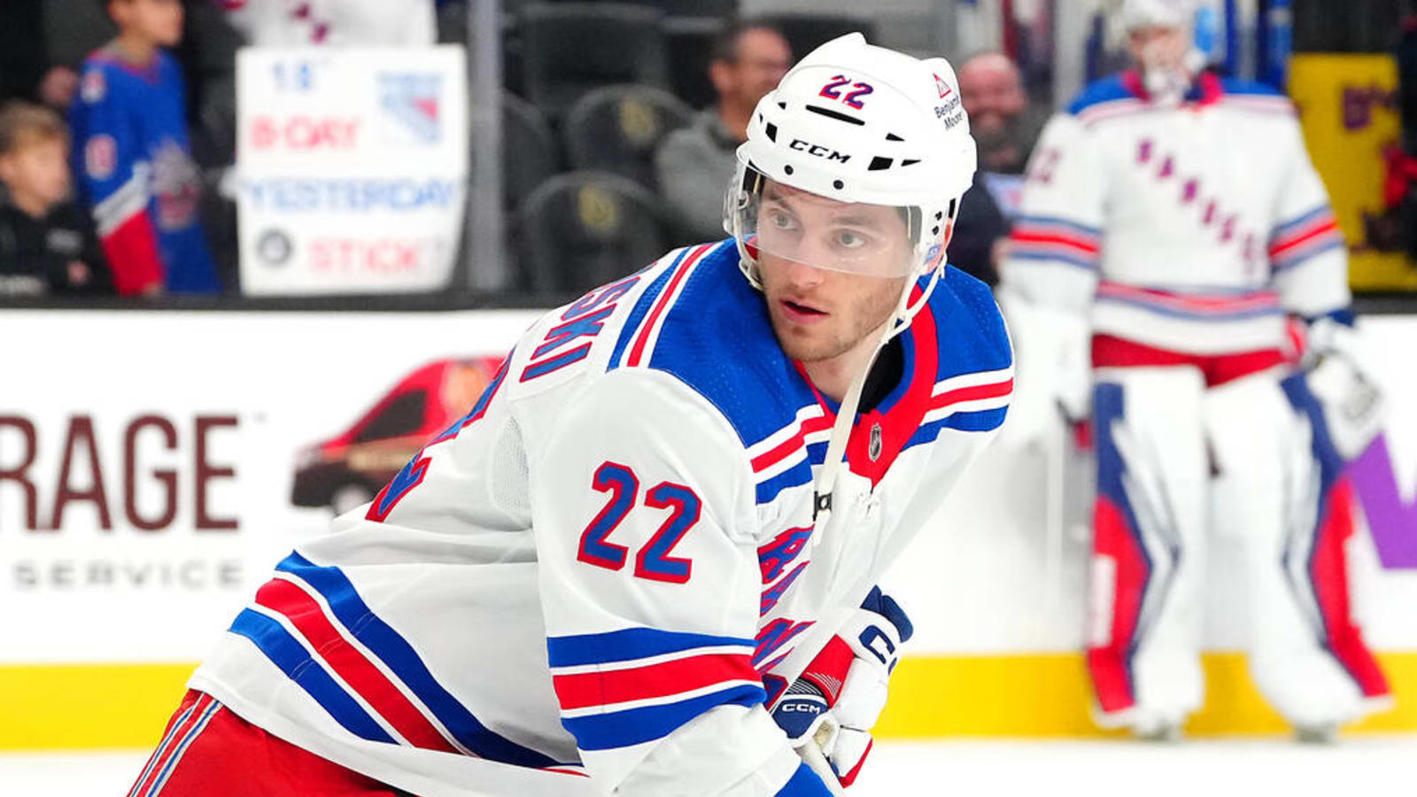 Rangers extend veteran center, unheralded contributor