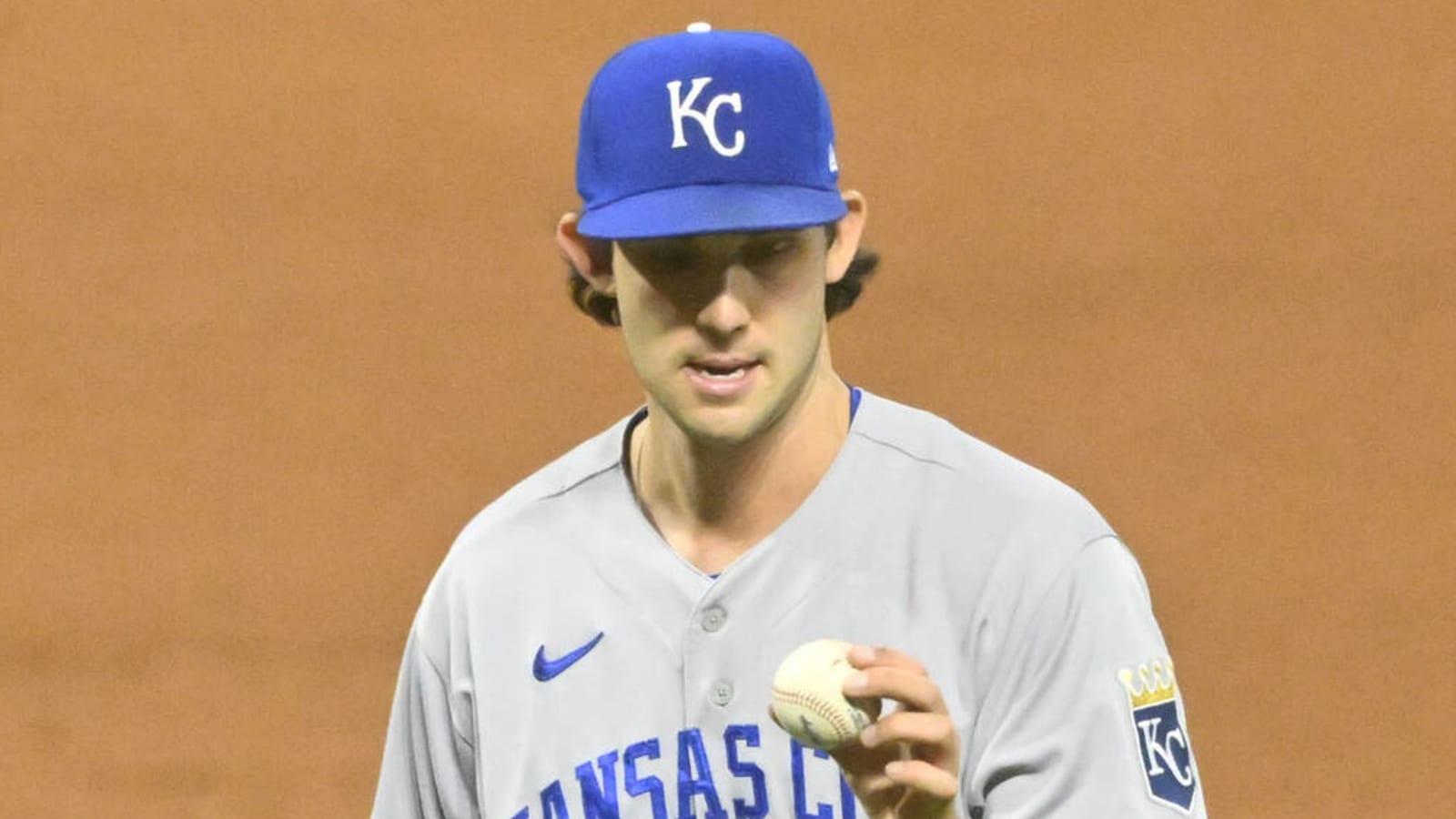 Royals former first-round pick recalled, will slot into rotation