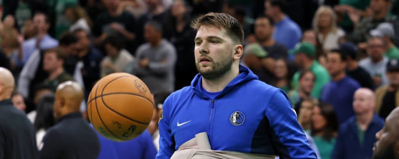 Watch: Luka Doncic defies injury report early in Game 2