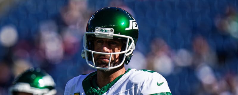 Aaron Rodgers responds to Patriots player who called him slow