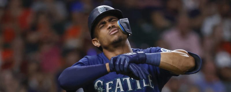 Mariners' Julio Rodriguez, fine after HBP, gets to 100 RBIs in