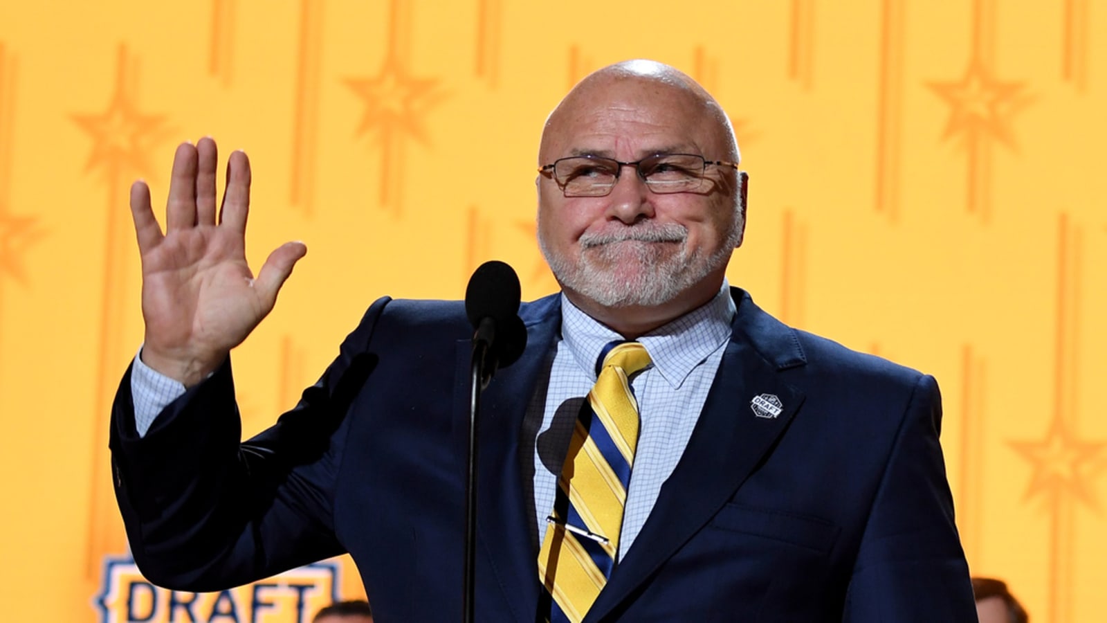 Predators looking to the future as trade deadline approaches