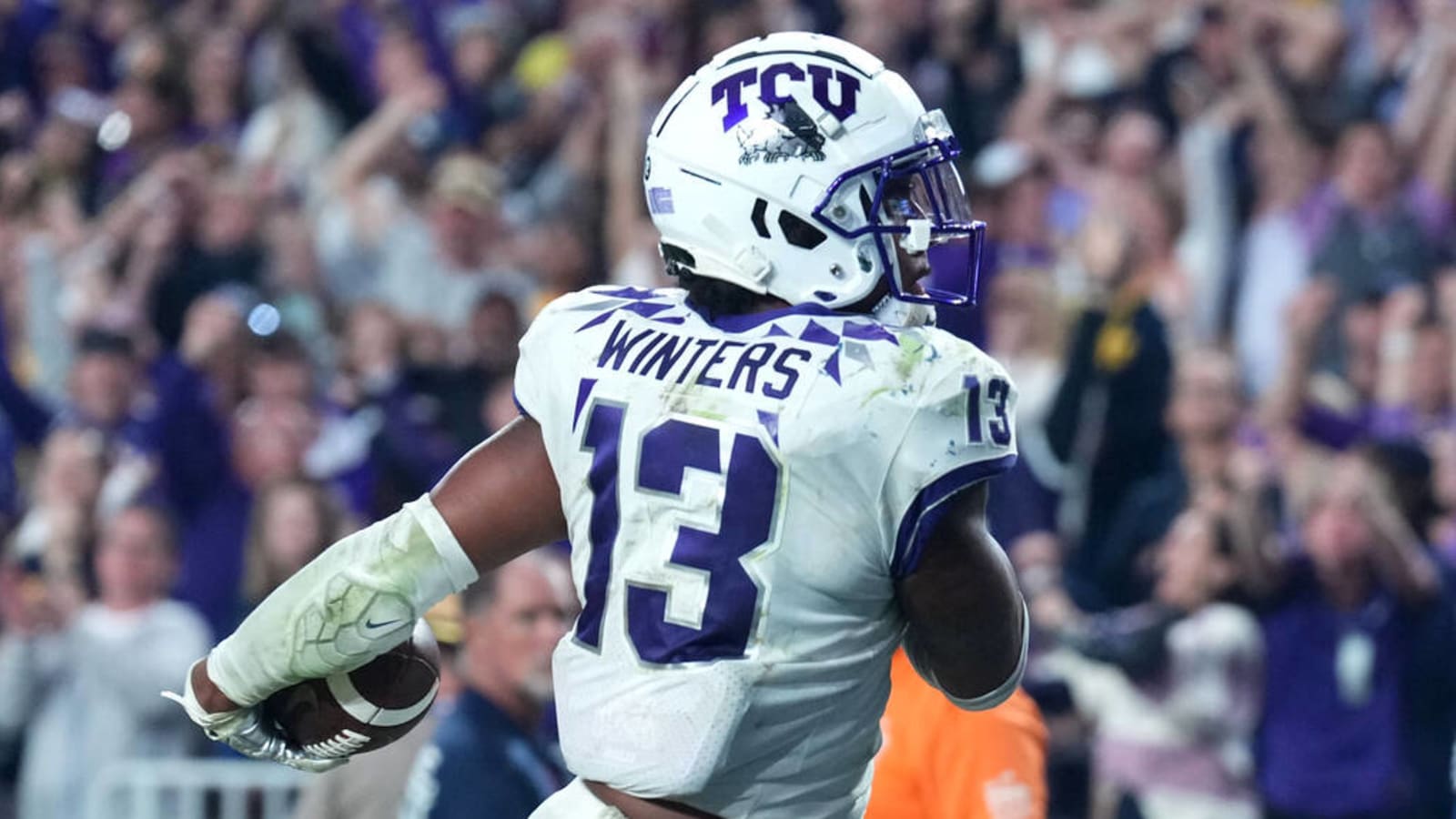 ESPN cameras completely fooled on Dee Winters pick-six for TCU