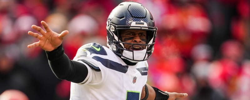 Russell Wilson, Bobby Wagner and Nick Bellore Named Seattle Seahawks' Team  Captains - Sports Illustrated Seattle Seahawks News, Analysis and More