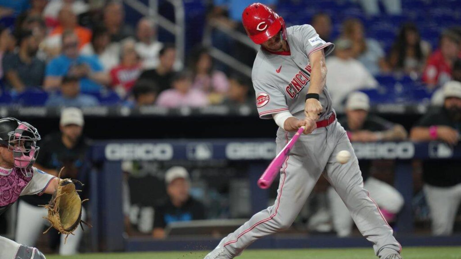 Angels Need a Right-Handed Bat To Help Out At 1st