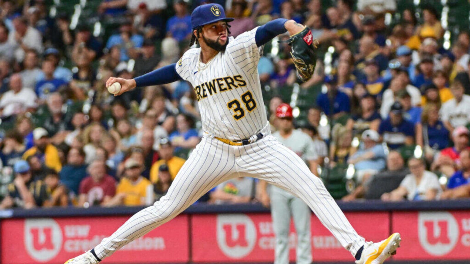 milwaukee brewers free stream