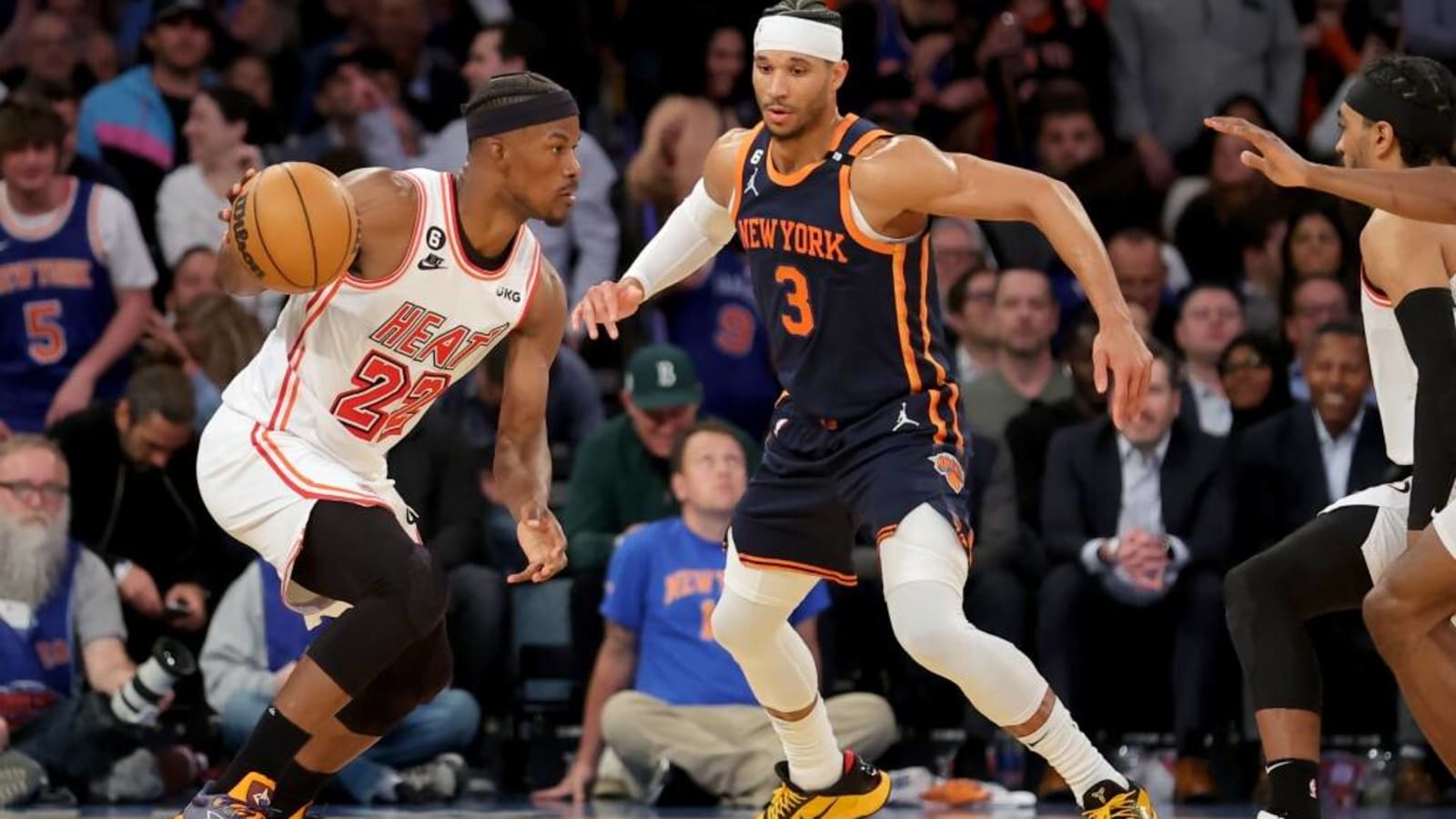 Watch New York Knicks vs Miami Heat (Game 1) NBA online free live