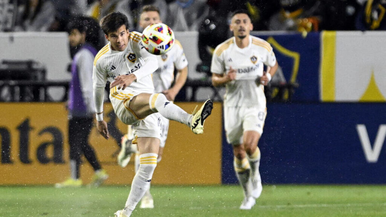 How to watch Los Angeles FC vs LA Galaxy for free in the US: MLS live streaming, start time, and TV channel