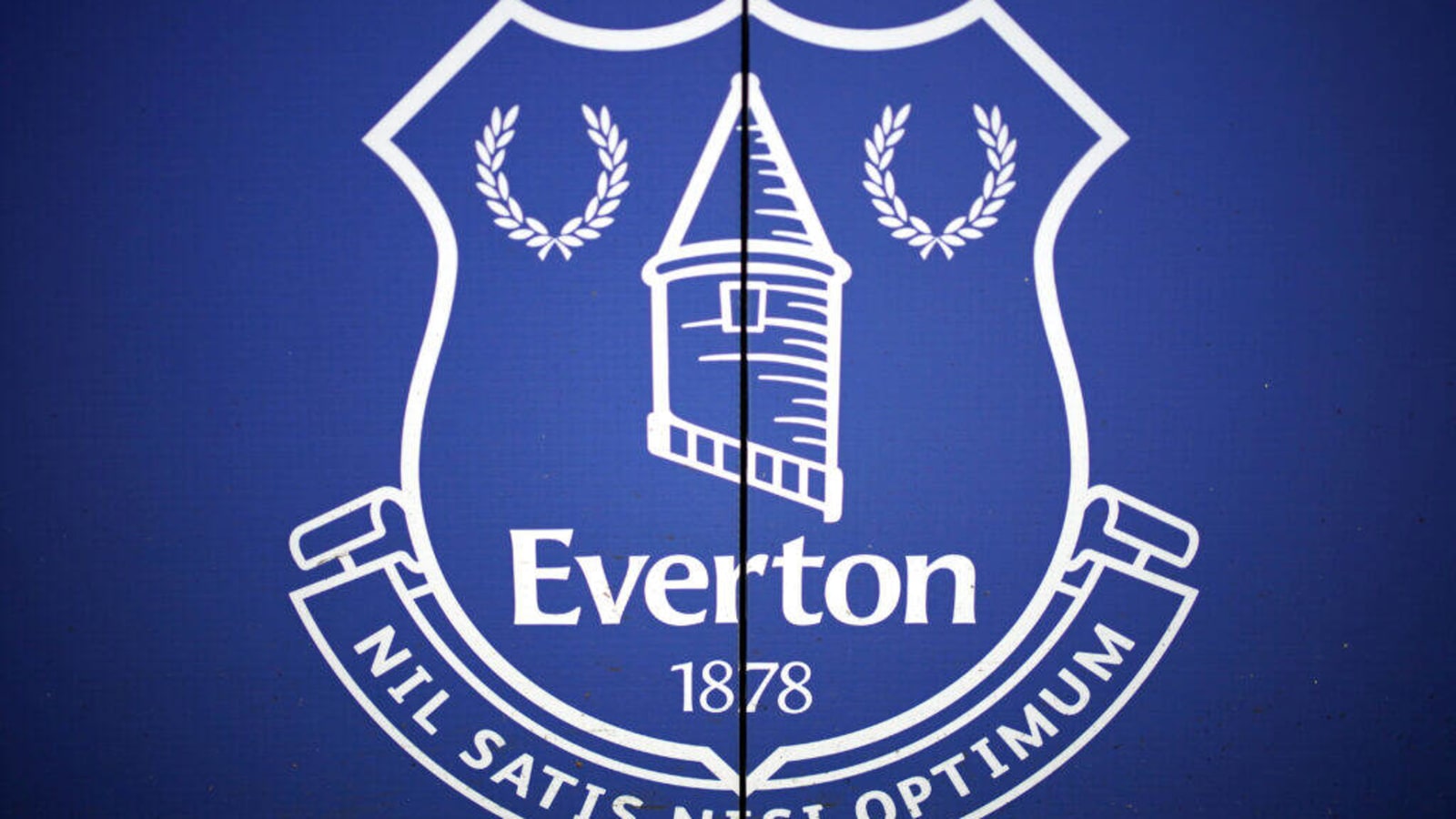 Ranking the Top Ten Everton Kits of the Premier League Era