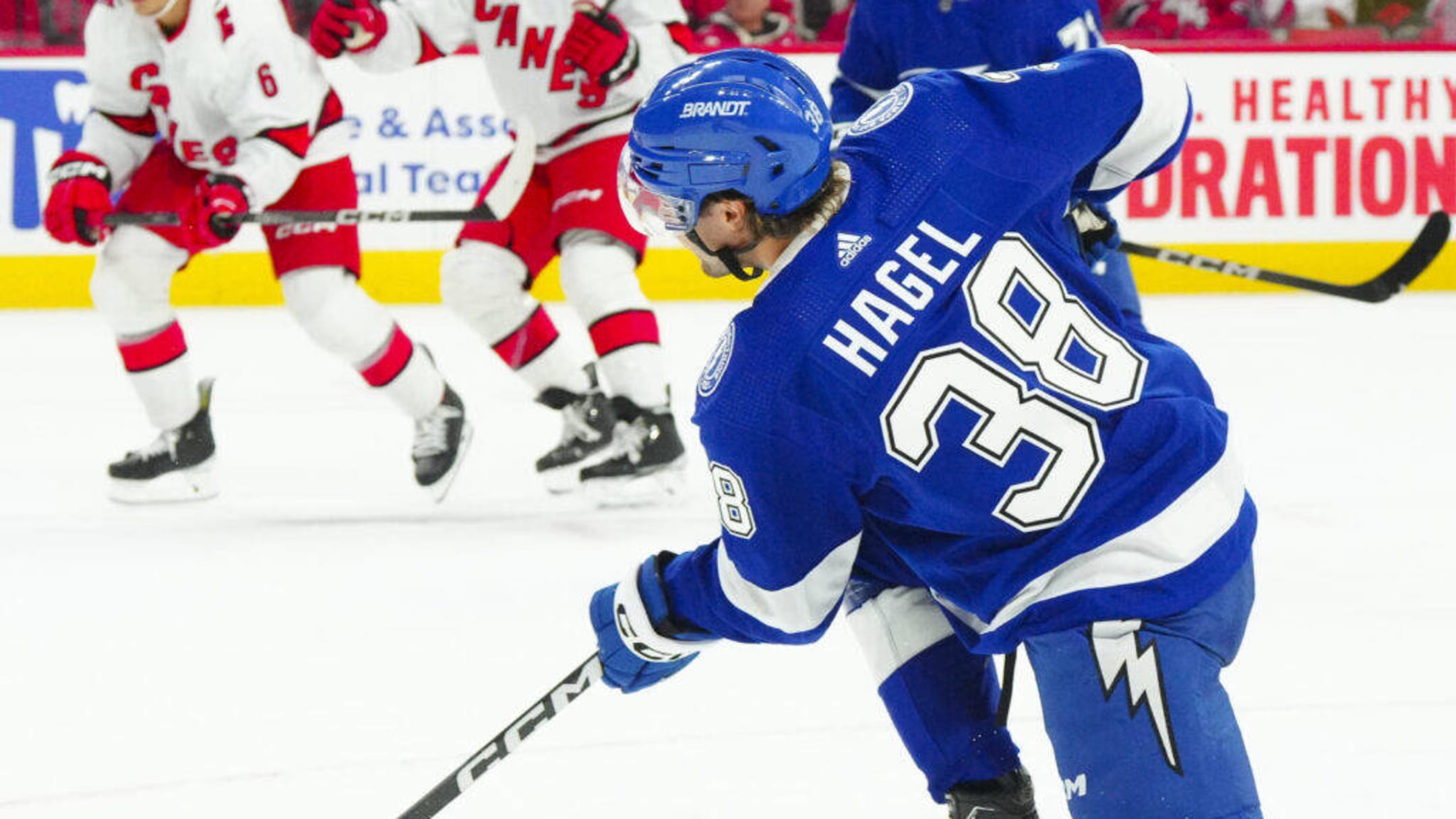 Tampa Bay Lightning's highly anticipated alternate jersey a hit