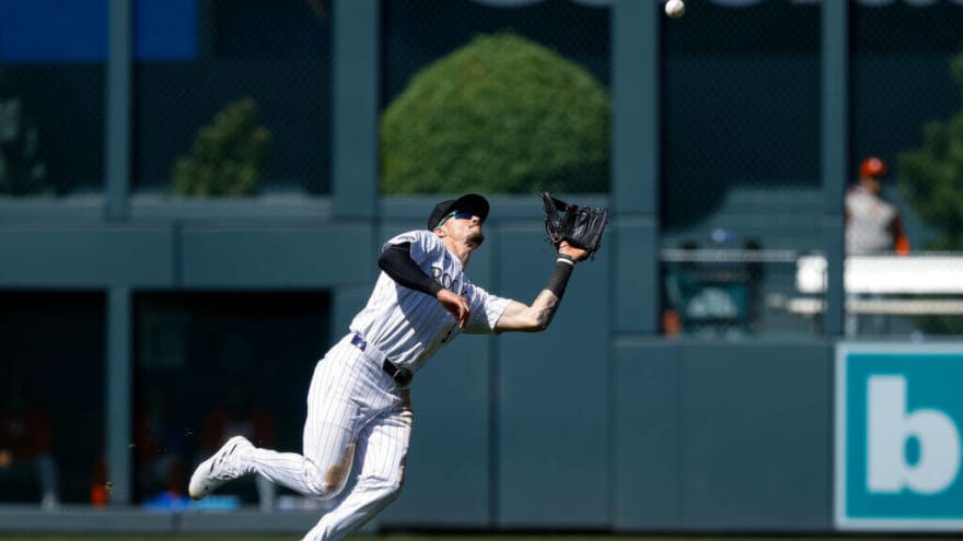 23′ Gold Glove Outfielder Leads Rockies In Steals By Double Digits