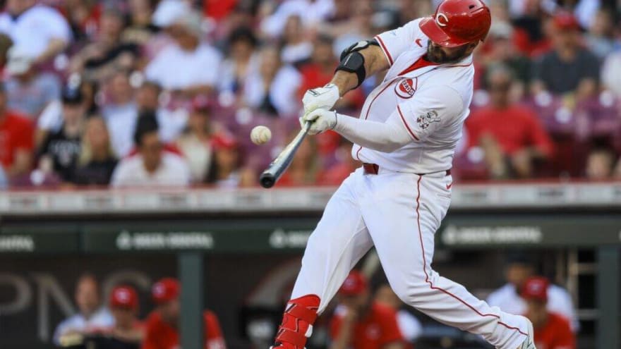 Reds First Baseman Elects Free Agency Over Minors