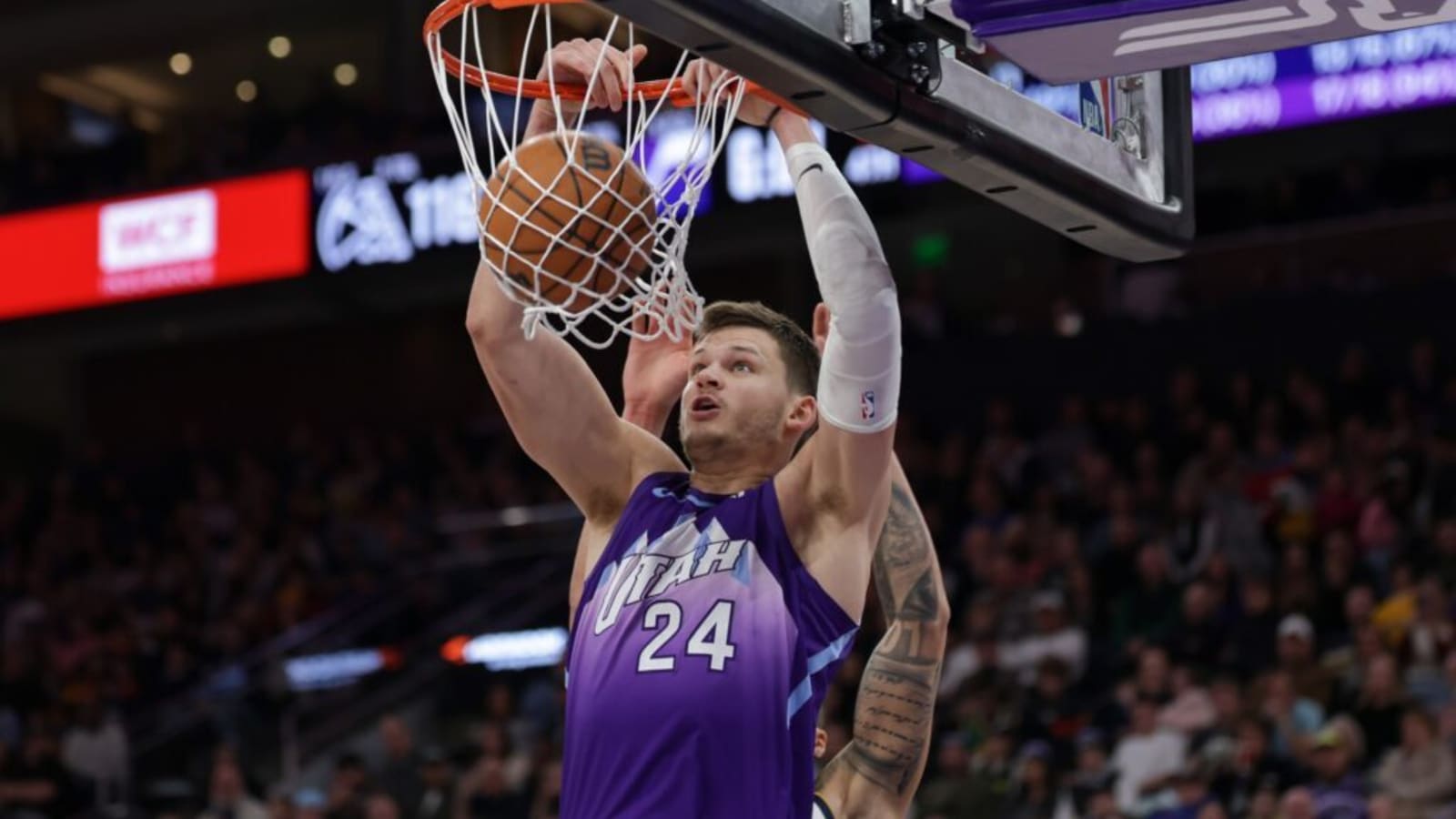 Jazz Trade Rumors Heighten With Weekend Healthy Scratch