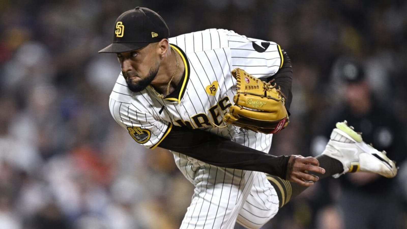 Padres Face Dilemma with Their Top Bullpen Arm