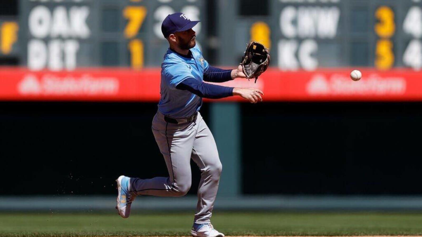 Rays Place Veteran Infielder on IL with Oblique Strain