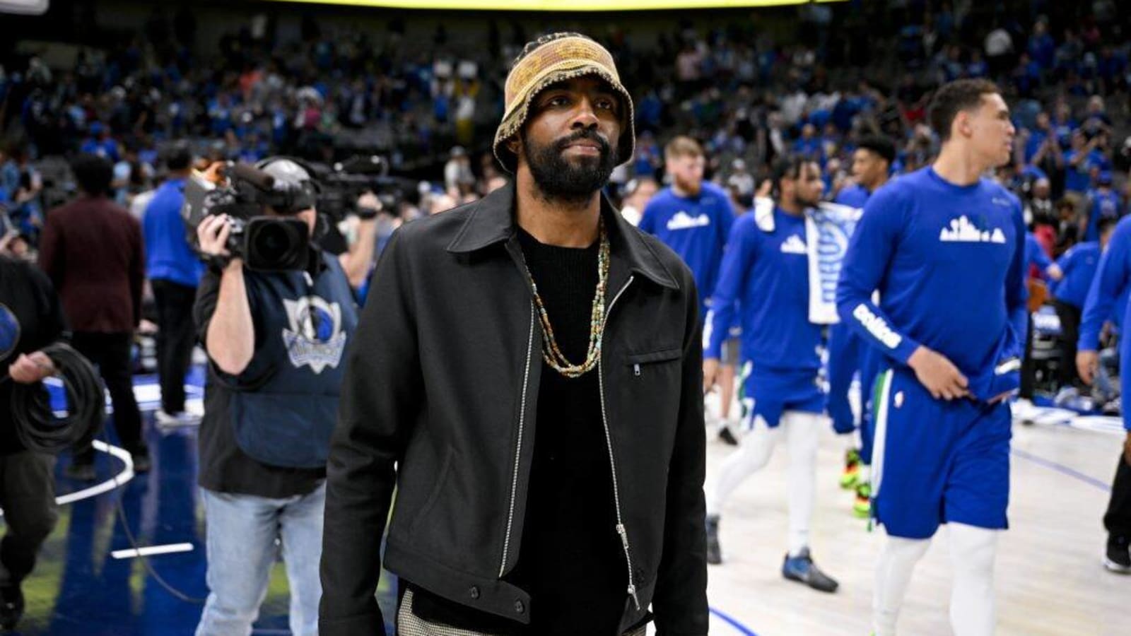 Kyrie Irving Makes History in Drew League Debut With the Nationwide