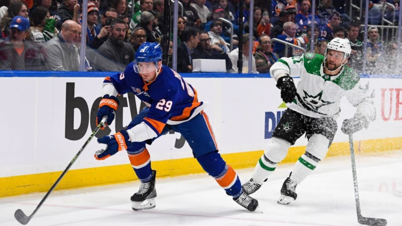 Stars, Wild could have interest in Islanders' Brock Nelson?