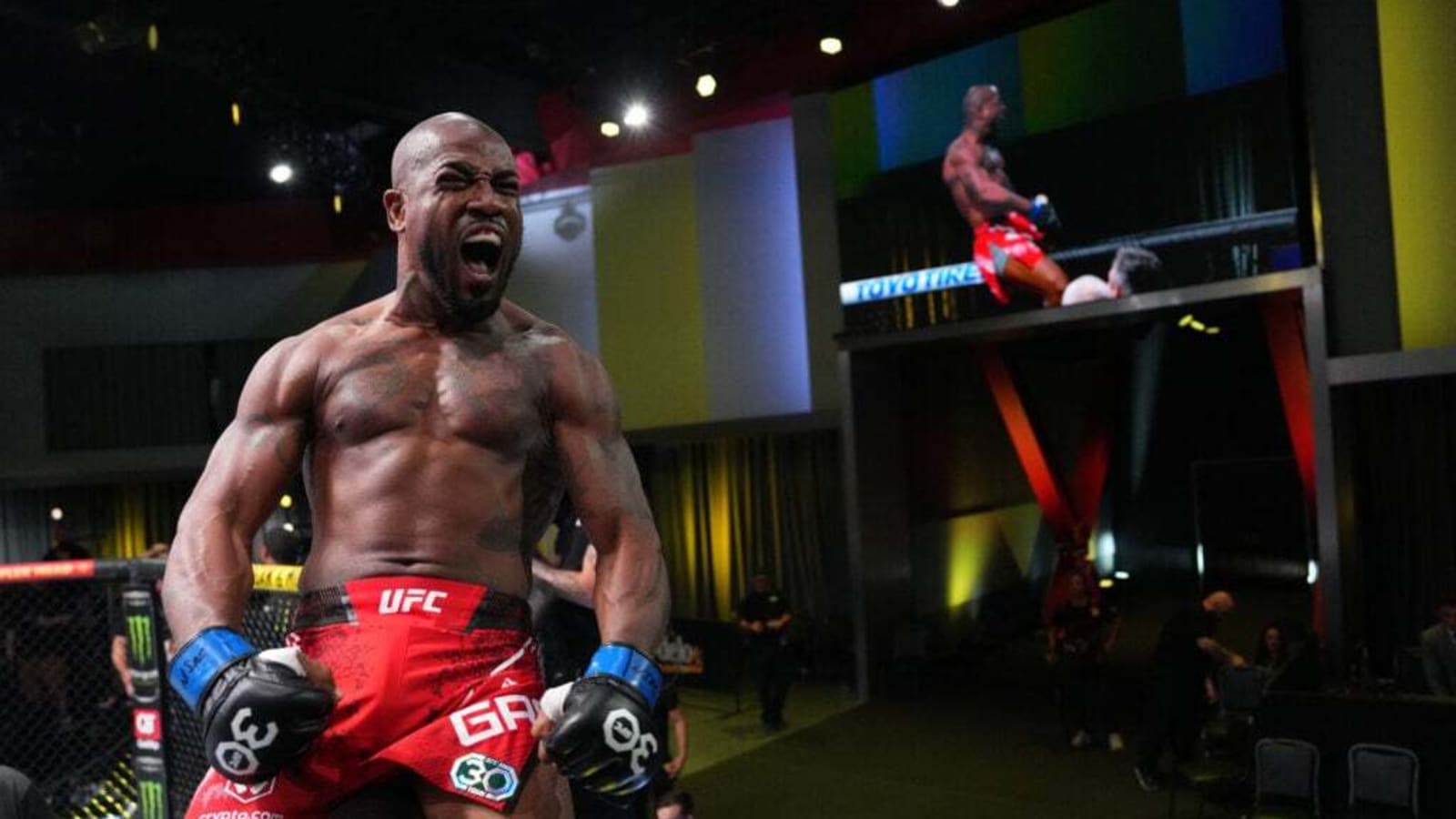 King Green shocked the world with 33-second knockout to snap massive favorite’s 12-fight win streak