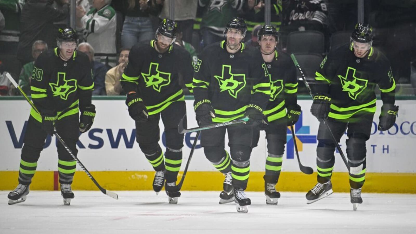 Dallas Stars Trade Centre to the St. Louis Blues
