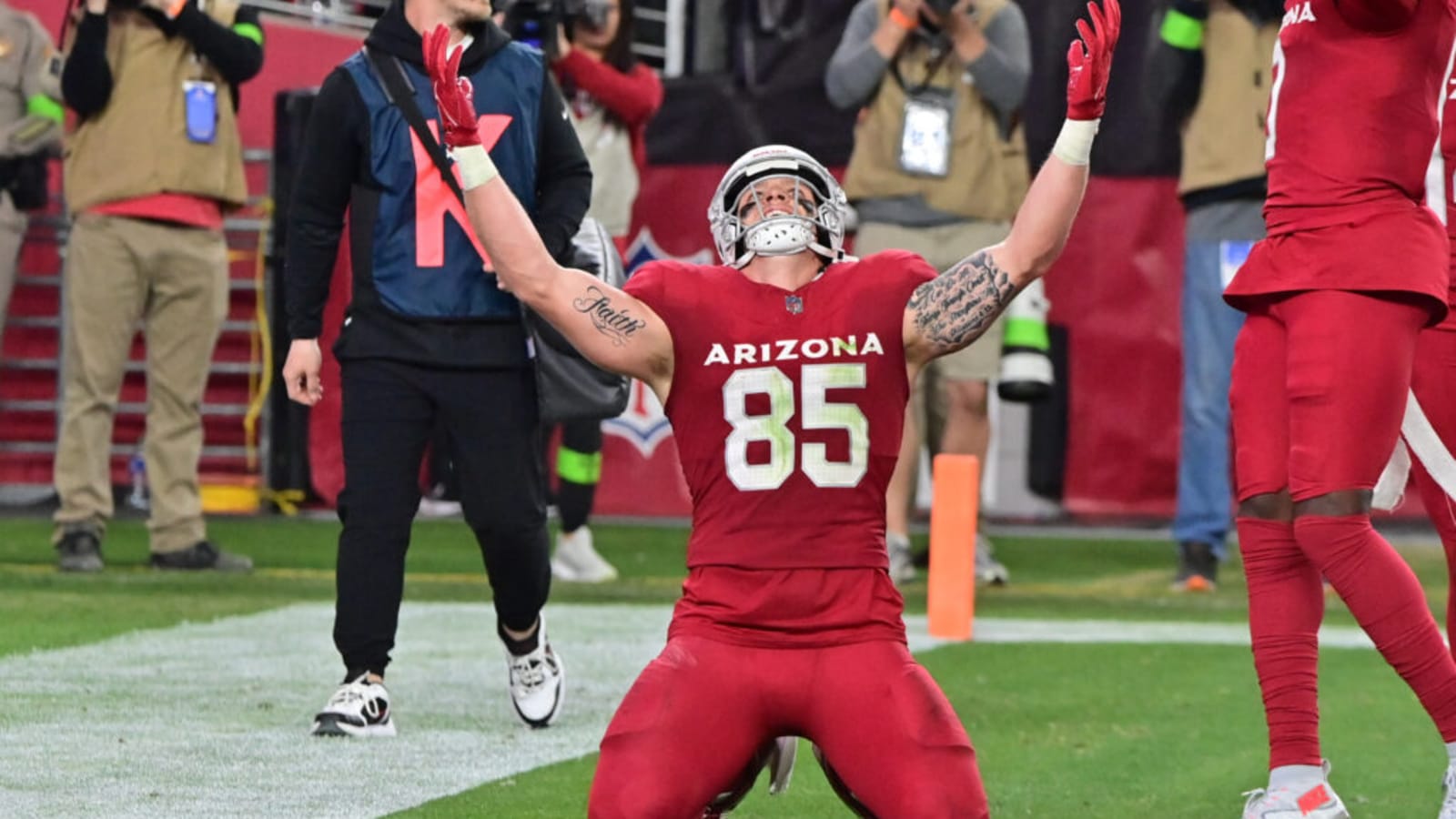 Fantasy Football 2024: Ranking Top 12 Tight Ends This Year