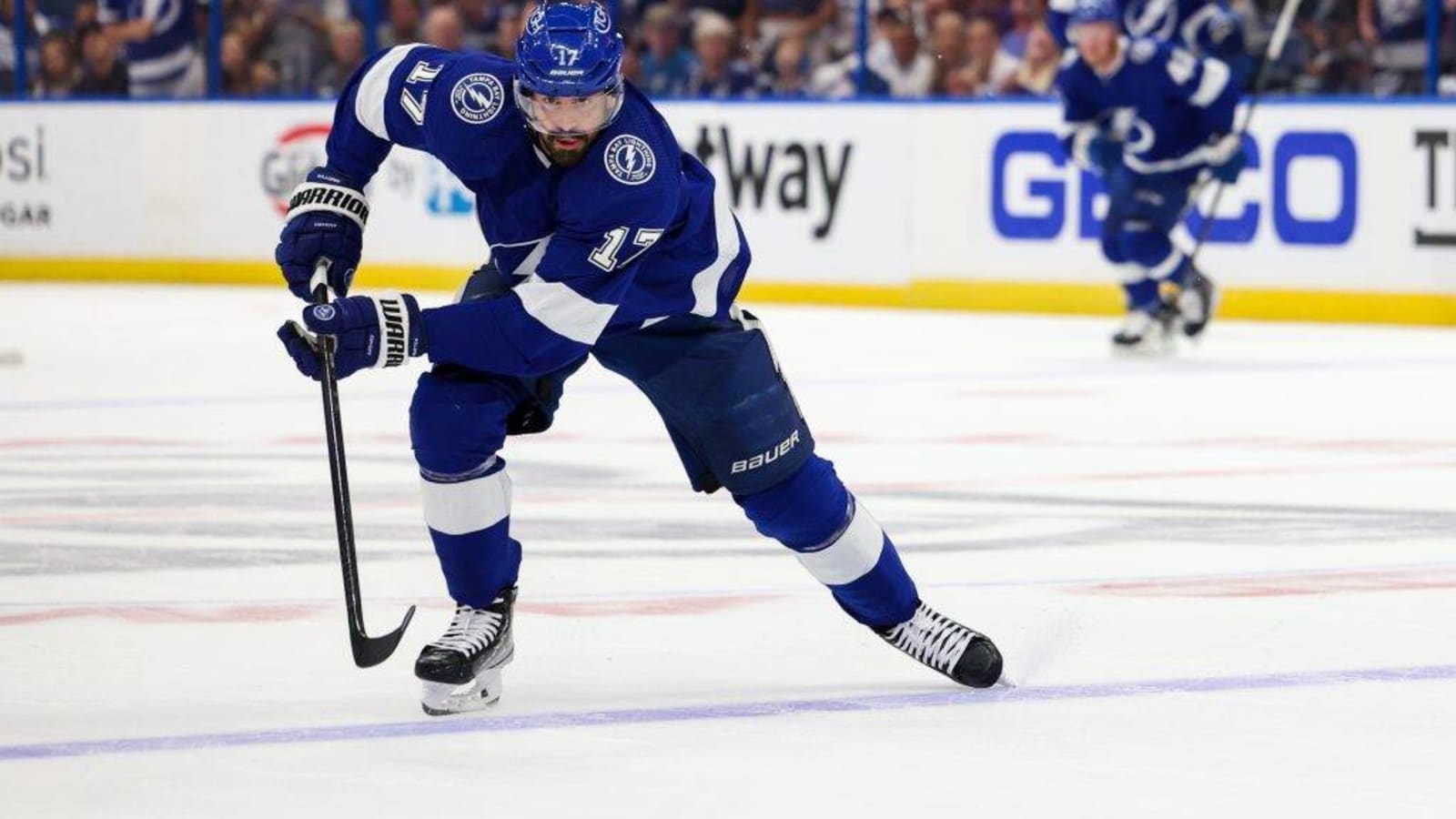 Alex Killorn Signs New Contract