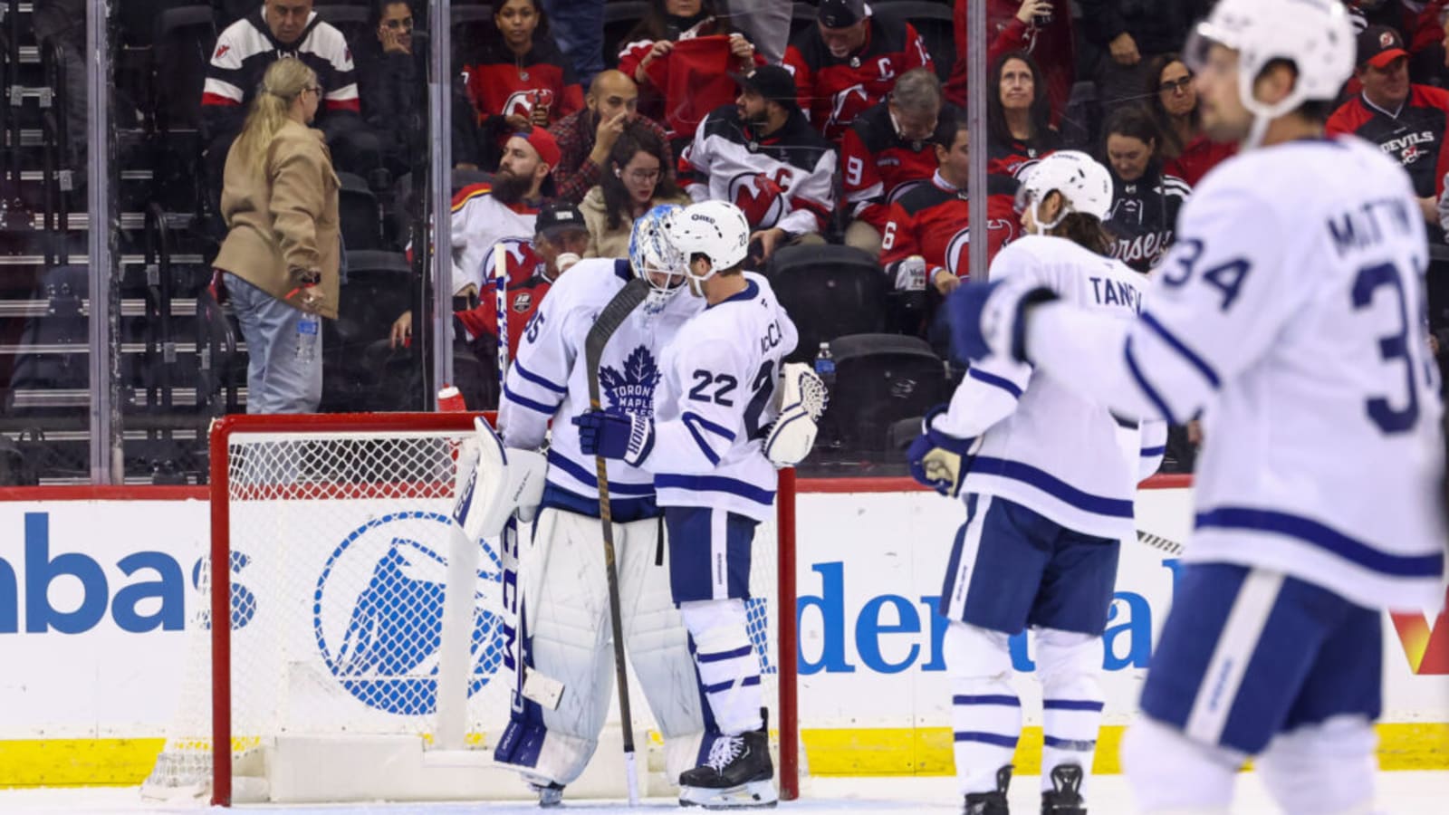 Toronto Maple Leafs Spoil Former Coach’s Night