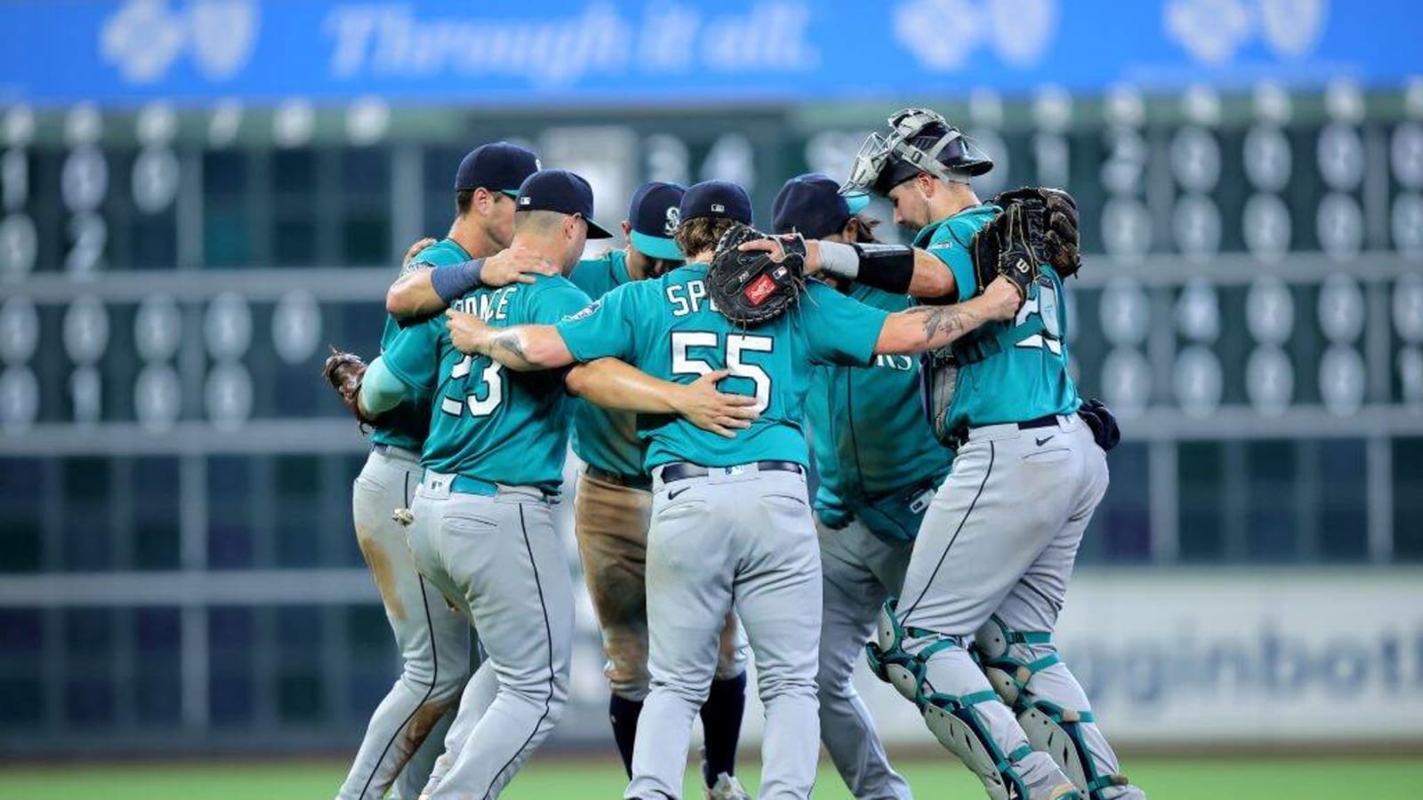 Mariners Playoff Hopes Increasing Despite Odd Deadline Move Yardbarker