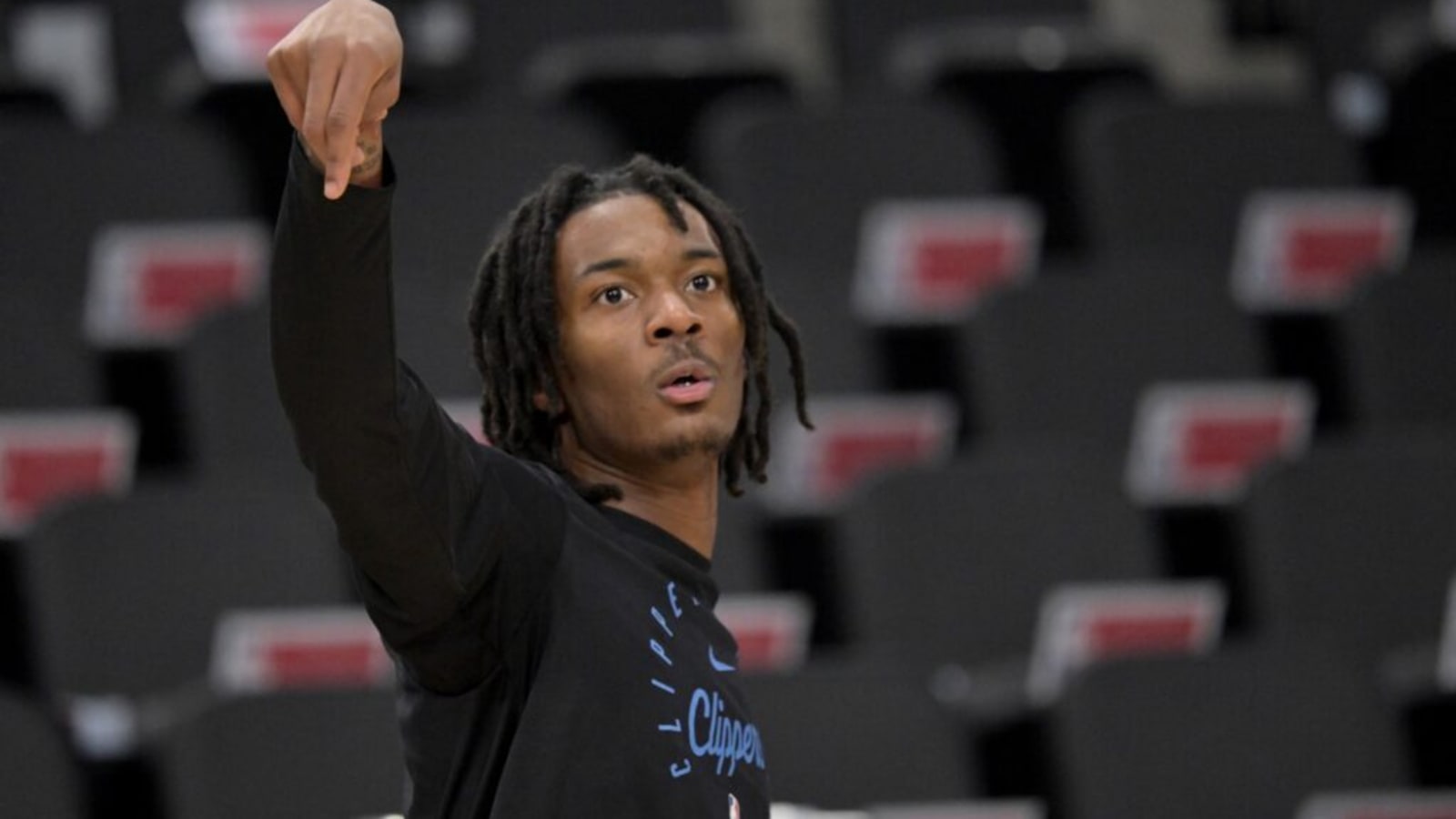 Timberwolves Sign Shifty Trade Deadline Target