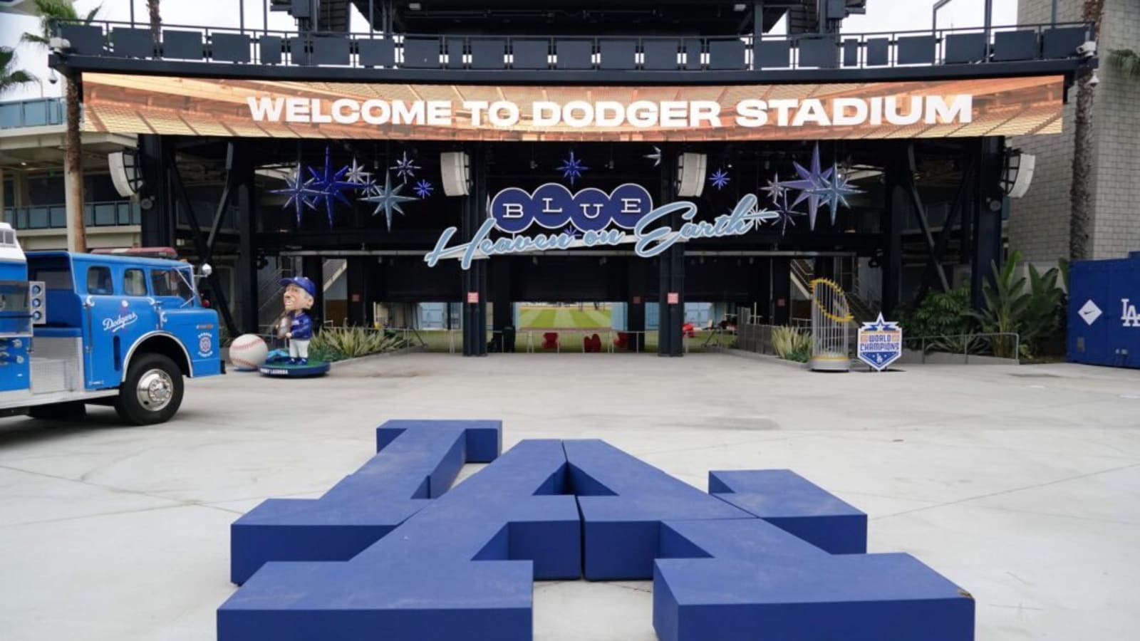 Dodgers Call Up Young Hurler for Last Week of Regular Season