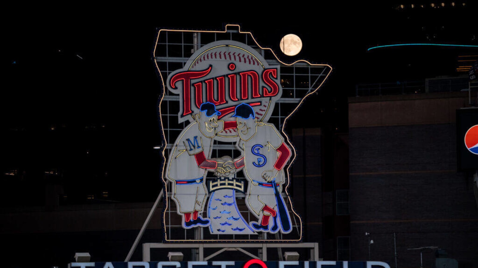 Two Minnesota Twins Top Prospects Begin Rehab Assignments