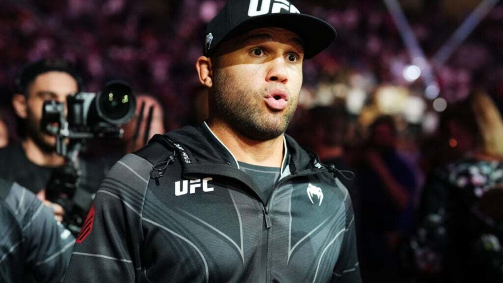 Robbie Lawler breathes life into comeback hopes one week after UFC Hall of Fame announcement