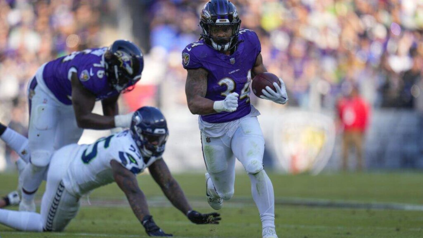 Week 12 Waiver Wire – Zach Charbonnet, Khalil Shakir and More